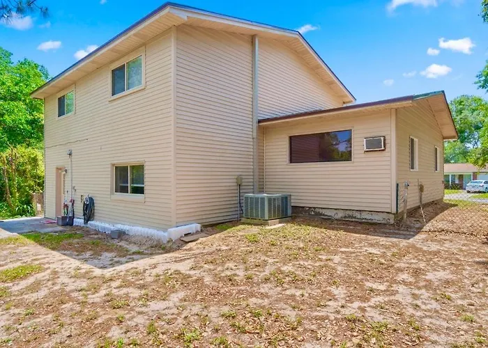 Perfect Getaway Near Beaches & Downtown! Pensacola